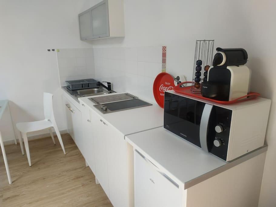 Le Saint-Lazare Appartement Au Calme Intra Muros Avignon Exteriér fotografie