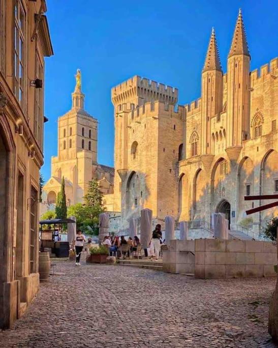 Le Saint-Lazare Appartement Au Calme Intra Muros Avignon Exteriér fotografie